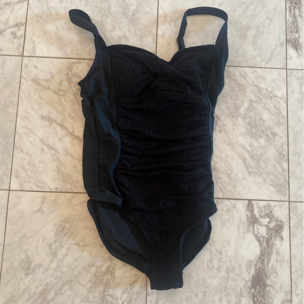 Merona Maternity one piece swimsuit - crochet detail